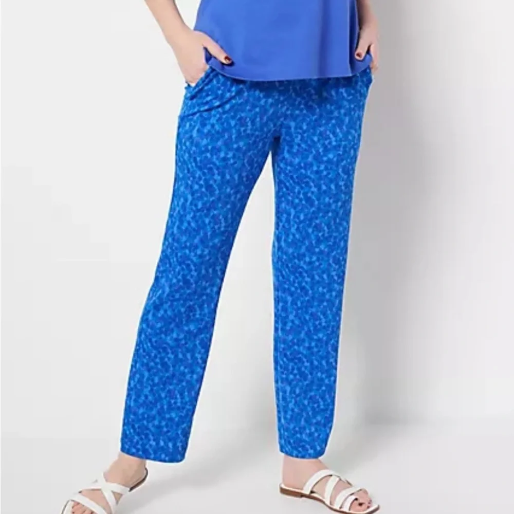 Isaac Mizrahi Tall Knit Straight Leg Pant with pockets - Picture 1 of 3